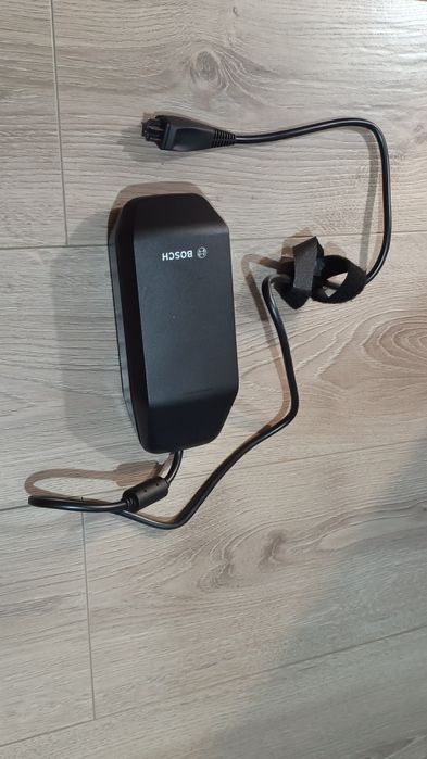Încărcător bicicleta electrica Bosch 36V 4A netestat