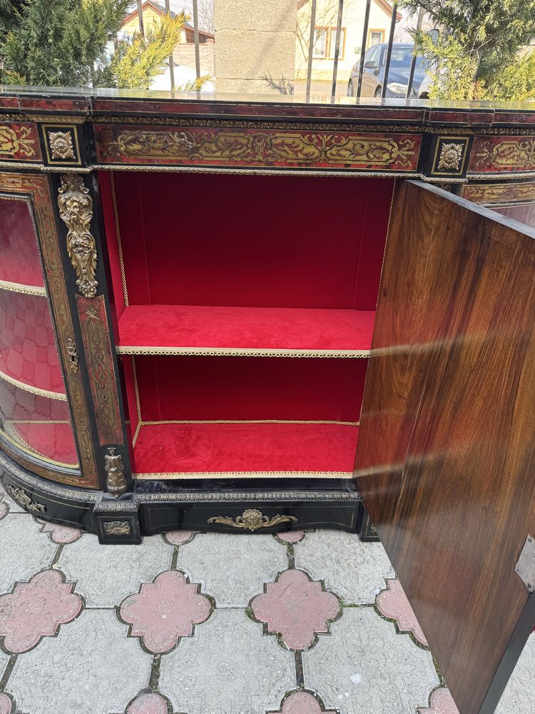 Servanta deosebita din lemn masiv, stil boulle