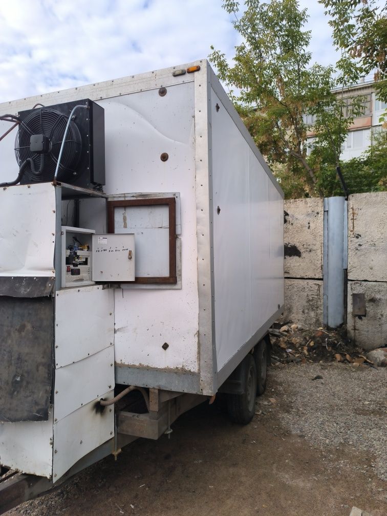 Продам прицеп реф