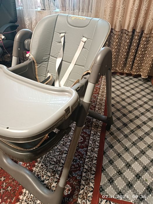 Детский стул для кормления