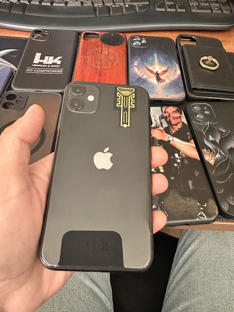 Iphone 11 64 GB Черен