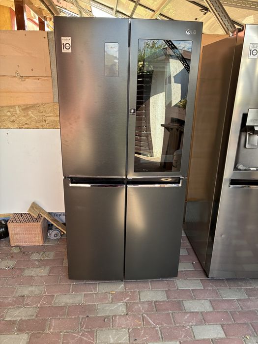 Frigider Lg side by side