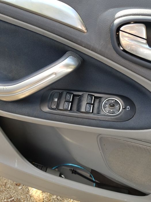 Vănd Ford s max anul 2009