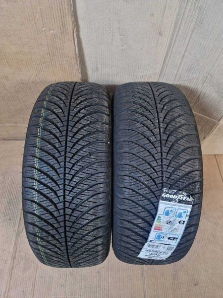 2 броя Goodyear R16 205/55/ 
нови всесезонни гуми 
DOT0820