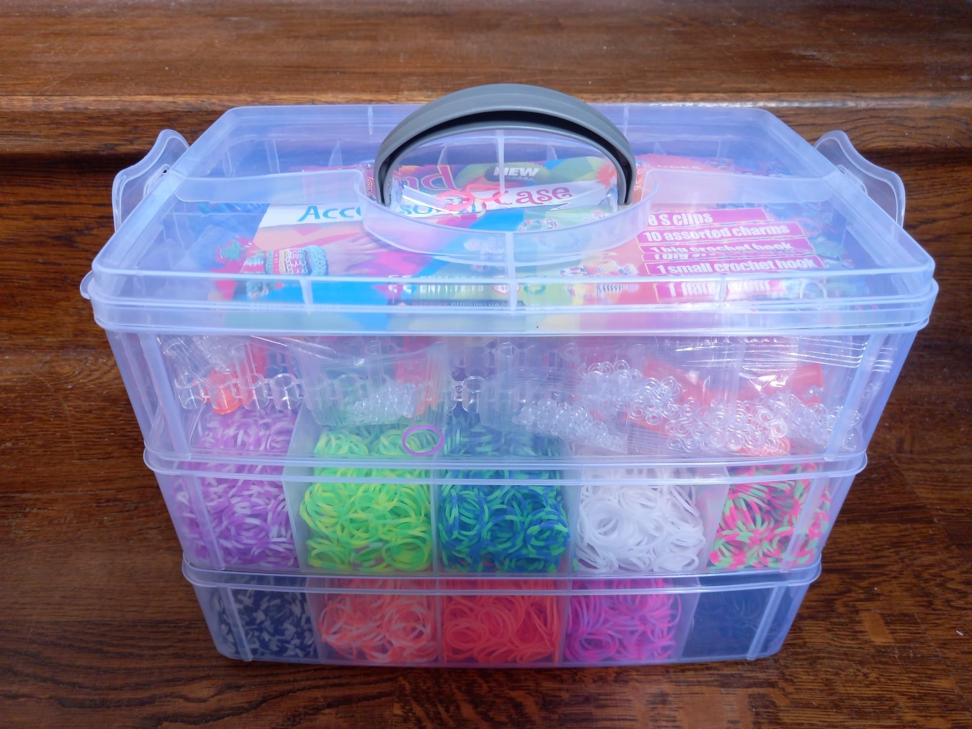 Kit complet LOOM BANDS-Bratari pentru elastice, 9000 buc