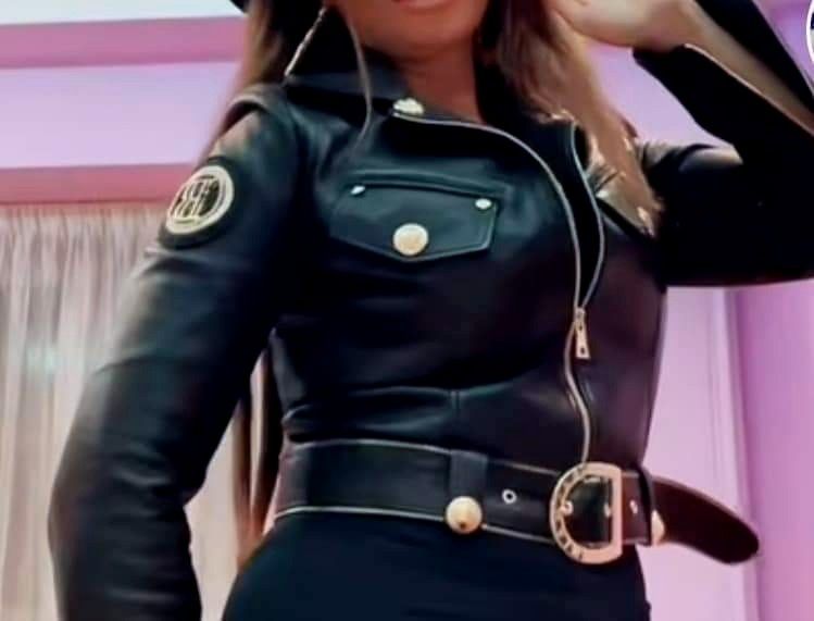 Jachet dama a Balmain piele naturală,logo metalic auriu, interior insc