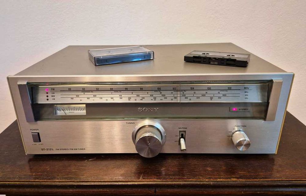 Vand Tuner Radio audio: SONY ST 212L vintage, de colectie !
