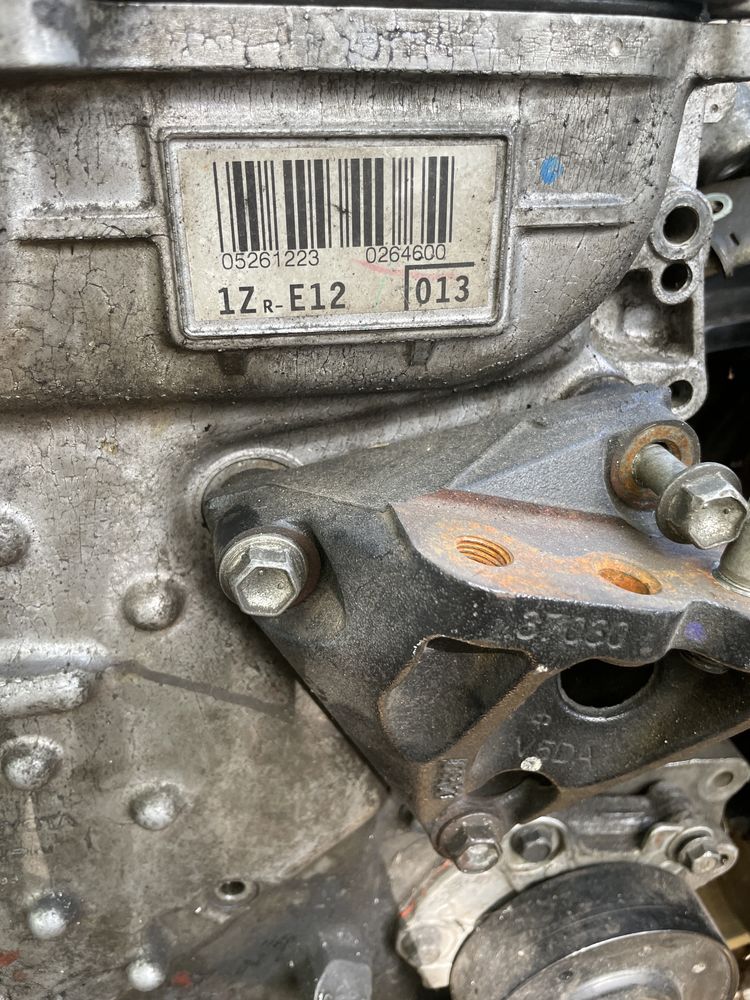 Двигател за части 1ZR 1.6 Toyota