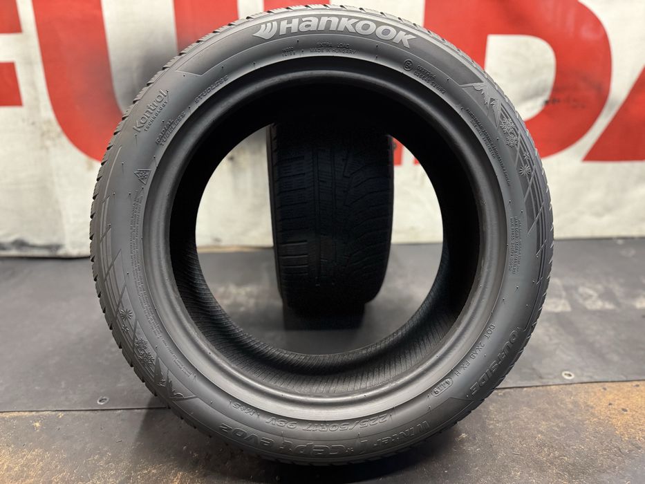 225 50 17, Зимни гуми, Hankook WinterICeptEVO2, 2 броя