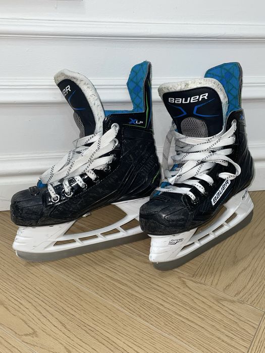 Хоккейные коньки JR 1.0 Bauer, 23см