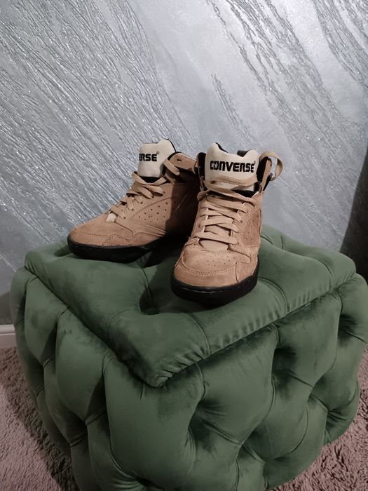 Converse unisex  super model