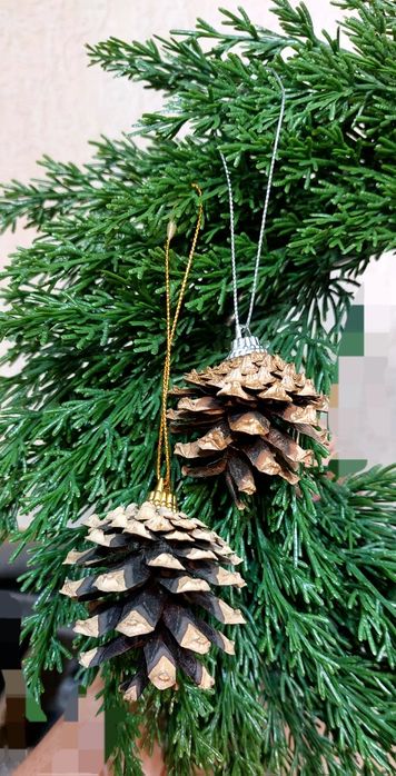 Шишки  новогоднии .