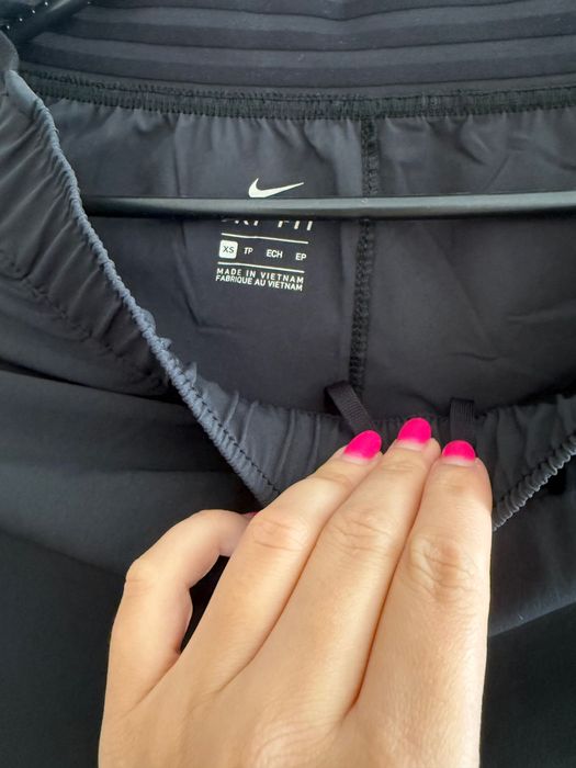 Дамско долнище Nike