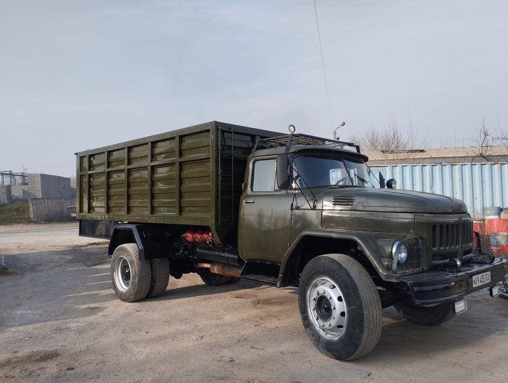 Zil 131 sotiladi men mator ural