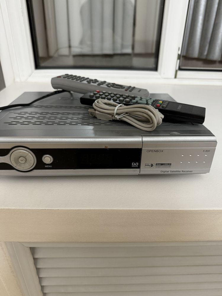 Спутниковый ресивер openbox x-800
