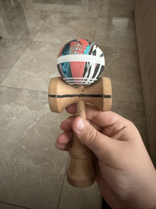 Kendama pro model noia 4 luata de la H2O