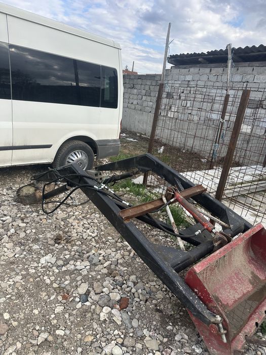 Tractor ford dexta 42 cp recent adus incarcator frontal