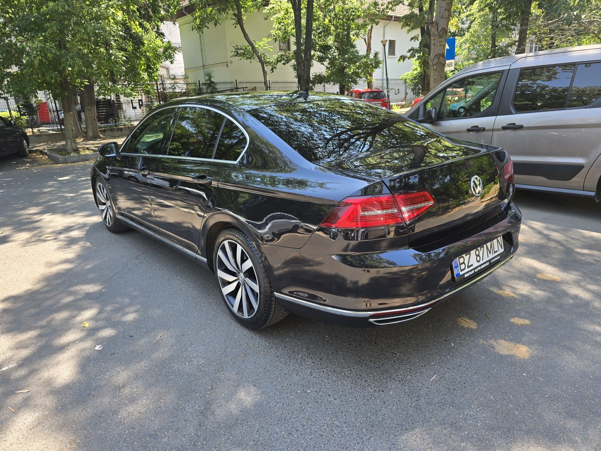 Se vinde VW Passat B8