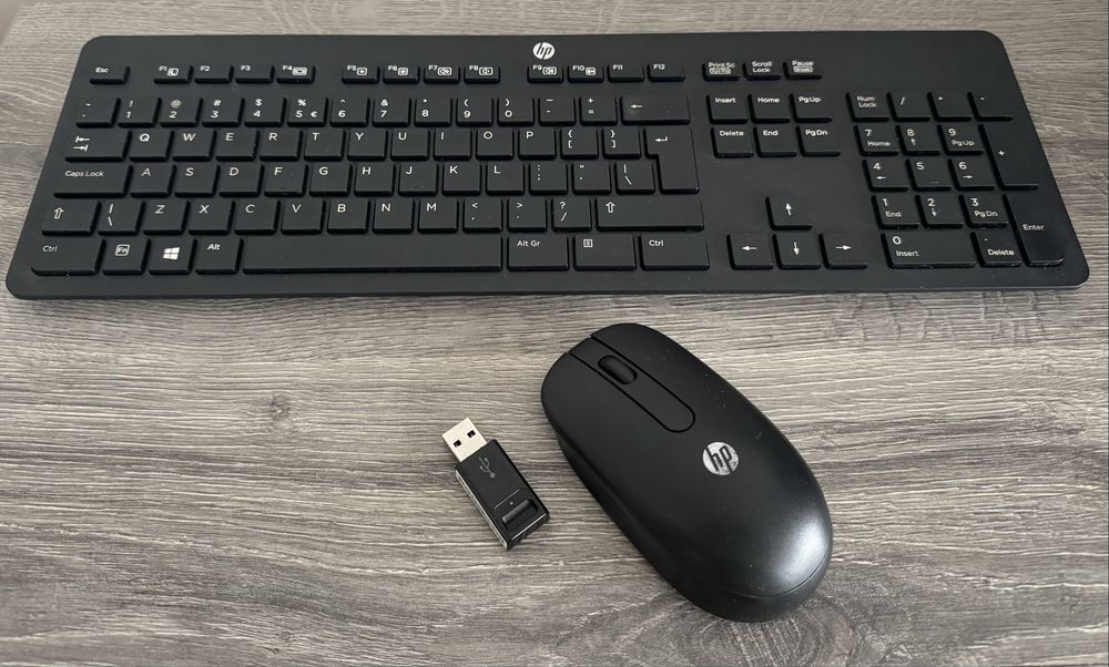 Kit tastatura + mouse HP - fara fir