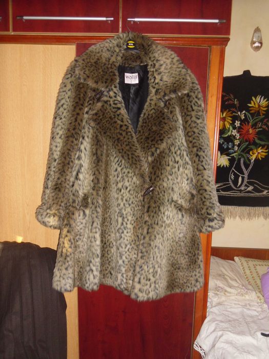haina blana eco animal print