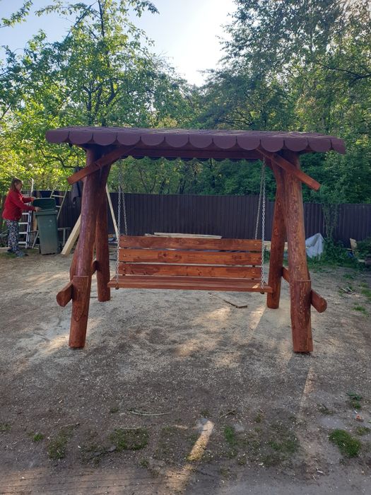 leagăne și foișoare