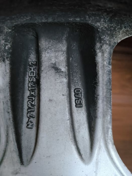 Зимни гуми Michelin 225/45/17 с джанти BMW 5x120 7.5j et40