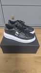 Trainers unisex Karl Lagerfeld,ca noi,nr 40,cutie,saculeti.