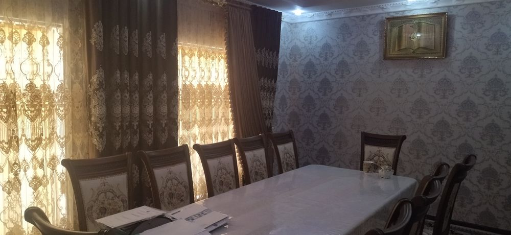 ВДОЛЬ ДОРОГИ.Садриддин Айни.Продаётся дом.