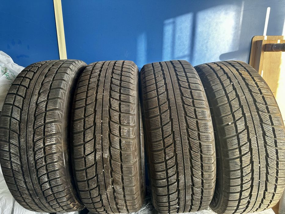 Triangle 215/55R17