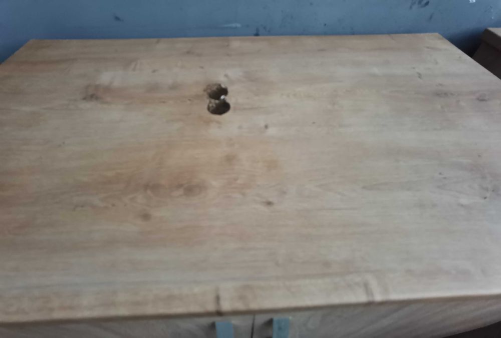 Mobilier bar, rafturi bar