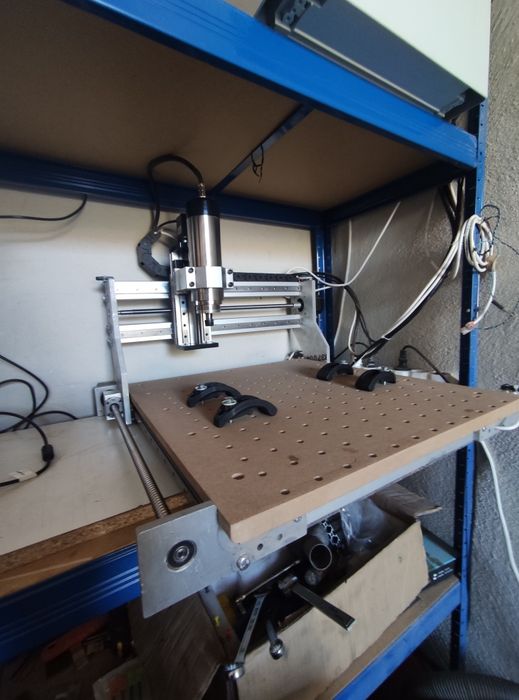 CNC рутер за 3D моделиране и рязане