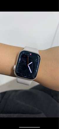 Продам срочно в идеальном состоянии Apple watch series 8 41мм
