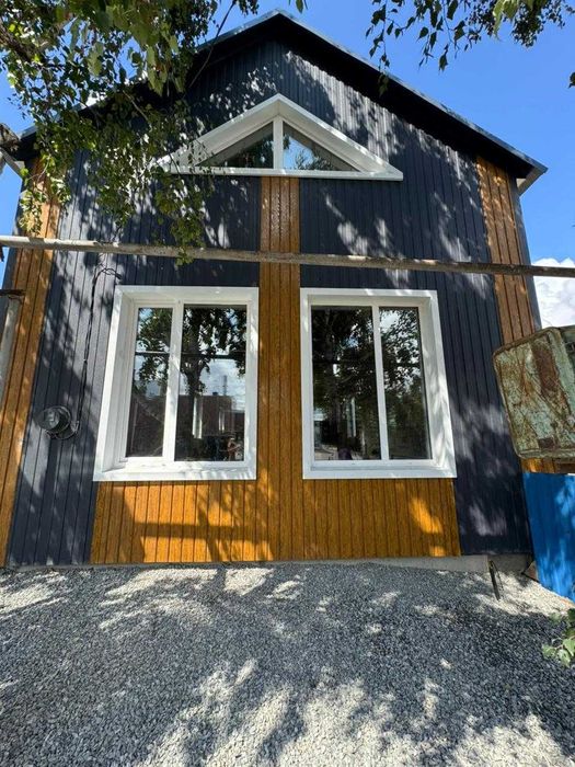 Продается коттедж в районе КСК!