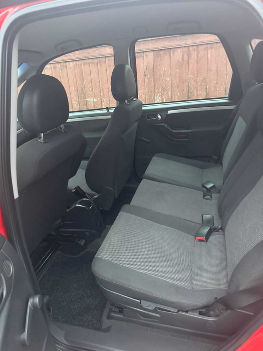 Vând Opel Meriva 1.7 CDTI