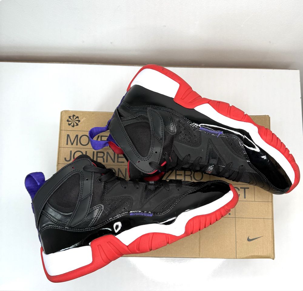 Jordan Jumpman Two Trey (43) Маратонки