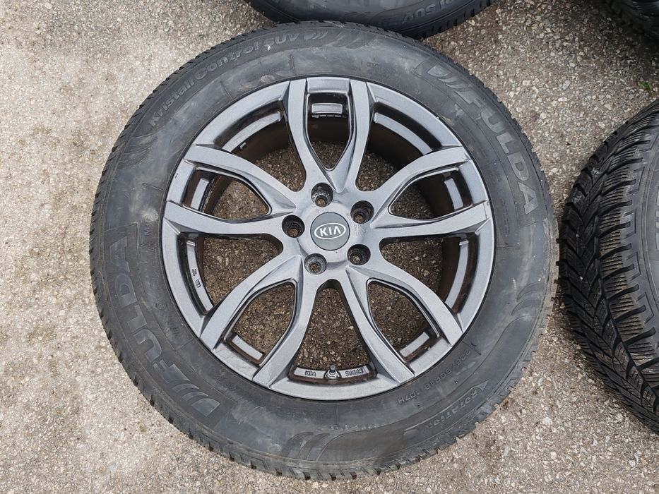 Kia Sorento 235/60/18