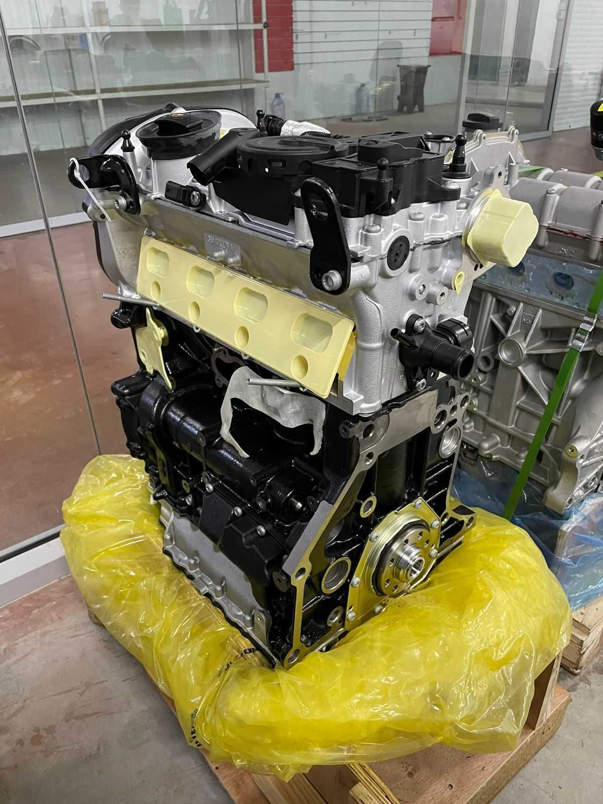 Новый Мотор для Фольксваген Поло 1,6л