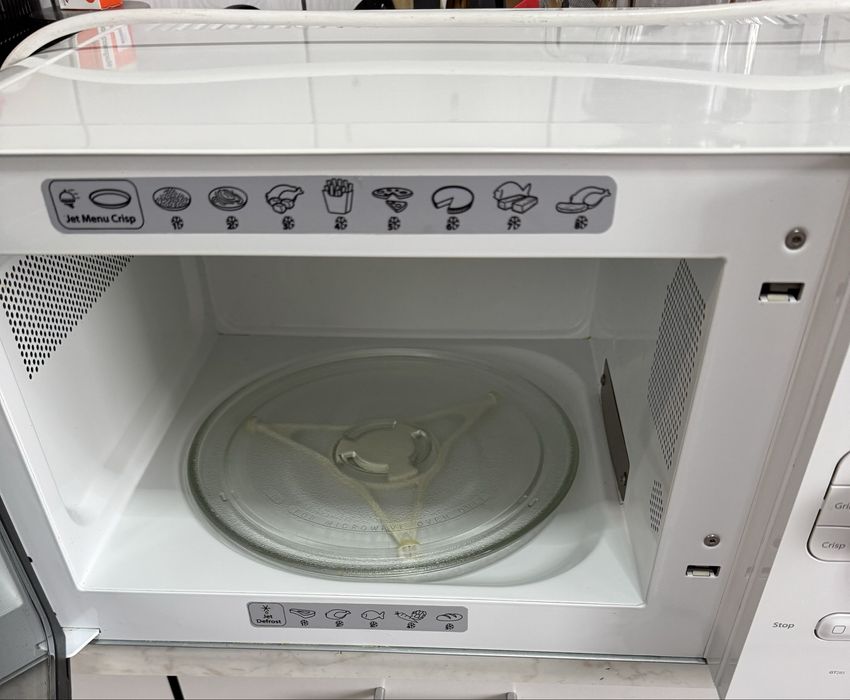 Cuptorul cu microunde Whirlpool GT285/WH