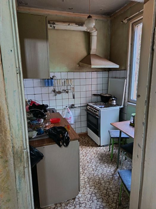 Продаётся квартира Чиланзар 18 квартал 3/2/4 панель