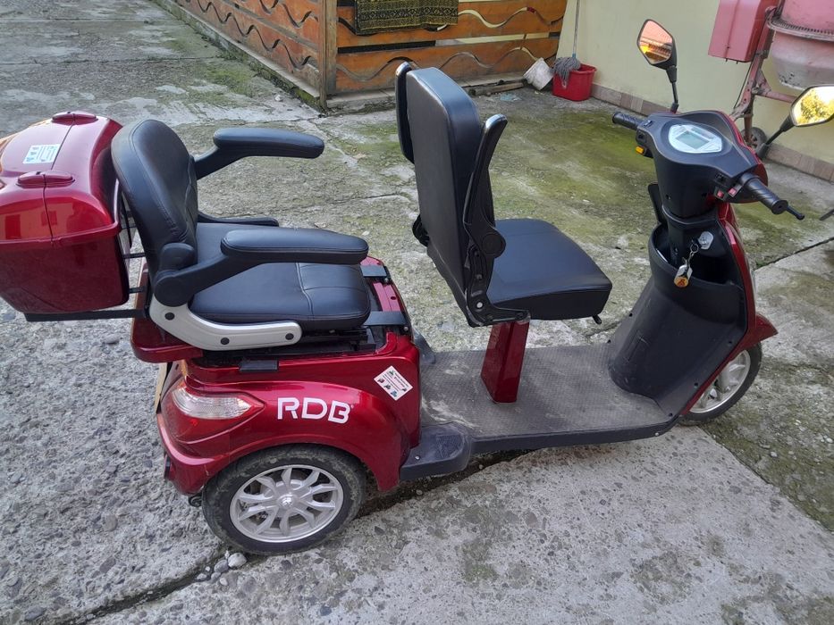Triciclu electric