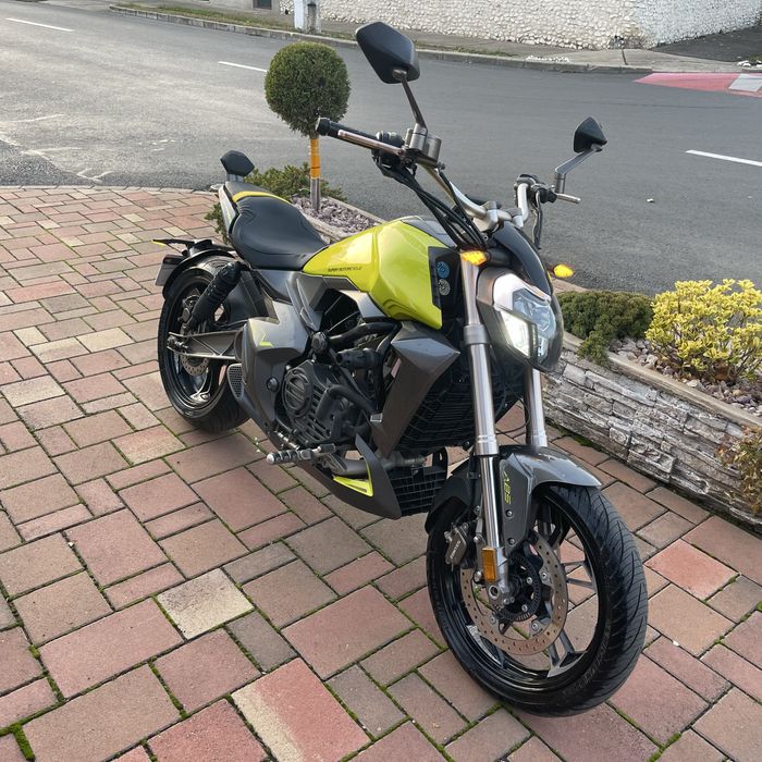 Motocicleta Zontes Daytona 312V RATE TBI SAU MOGO variante/schimb