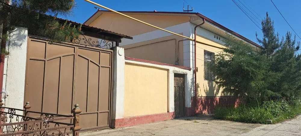 Срочно сдается котедж 4 комнаты,6 соток.Гулзор махаля.