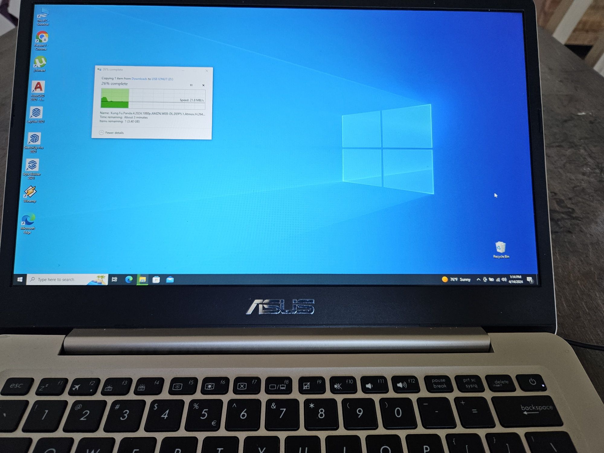 Laptop i5 8250 cpu 1.6/1.8 8gnb ramwin 10 pro