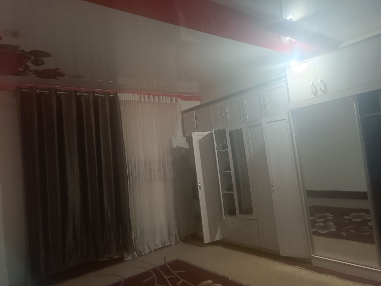 Продается дом с магазином