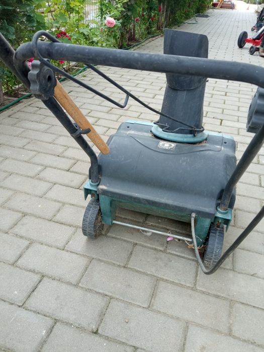 Masina electrica freza de dazepezit asgatec sf1600