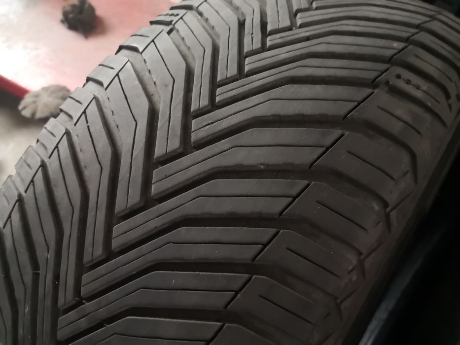 235 55 19 цола гуми като нови Michelin dot 23