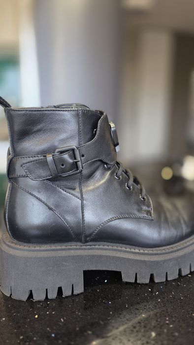 Ghete piele Anna Cori