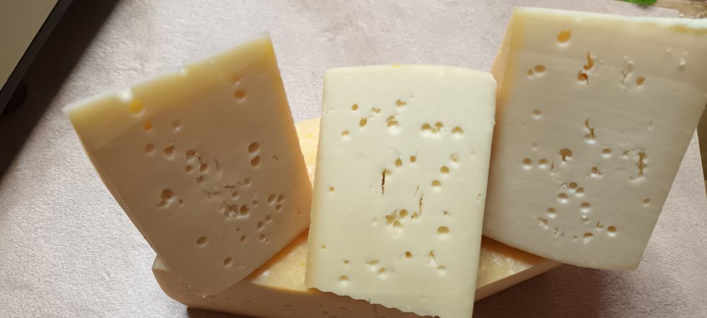 Branzeturi extra maturate