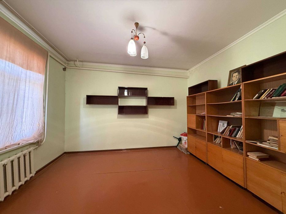 BUXORODA TAYYOR 8 Sotiqli hovli sotiladi