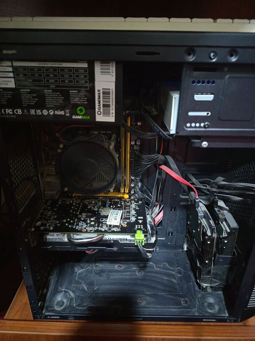 Kompyuter gaming va ofis ishlariga